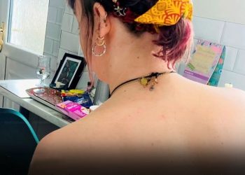 Naked Cleaner Earning $60 An Hour Shares Her Experience With ‘Creepy’ Clients